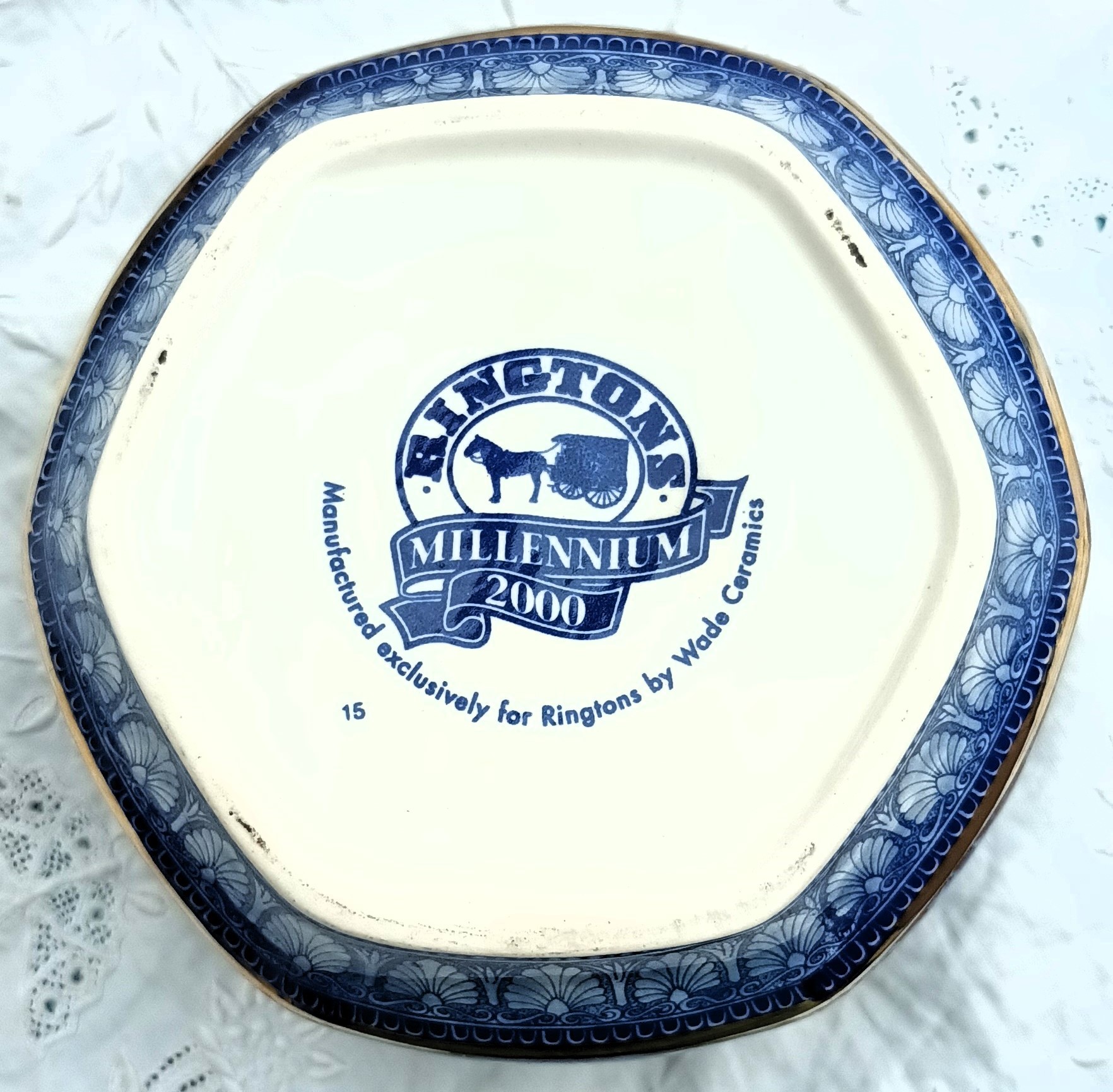 Wade / Ringtons Blue & White Millenium 2000 Tea Caddy - Image 10